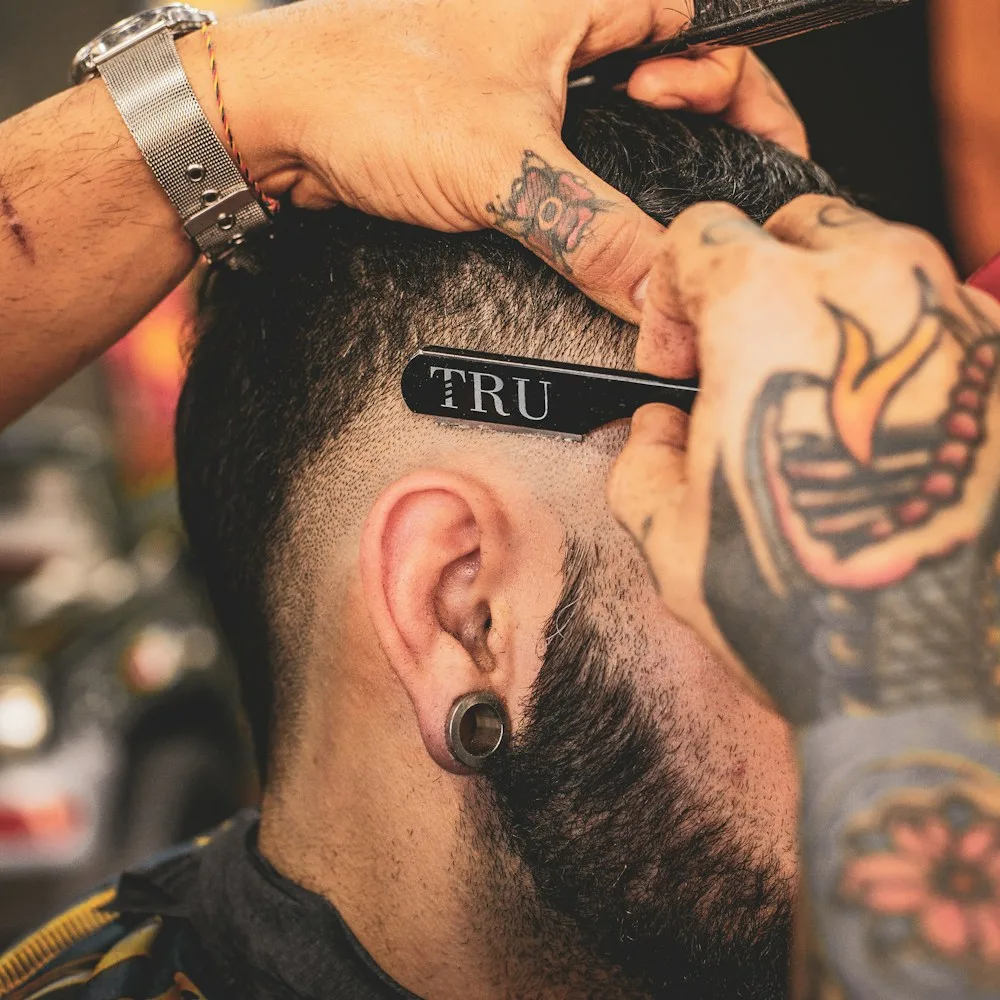 Corte + barba